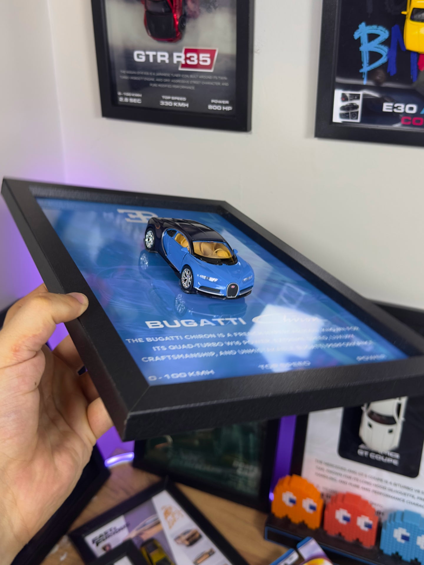 Bugatti Chiron Mavi Araba Tablosu - Tasarım 2