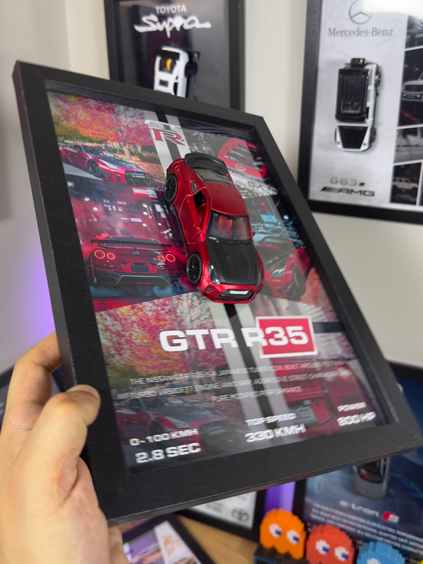 Nissan GTR R35 Kırmızı Araba Tablosu