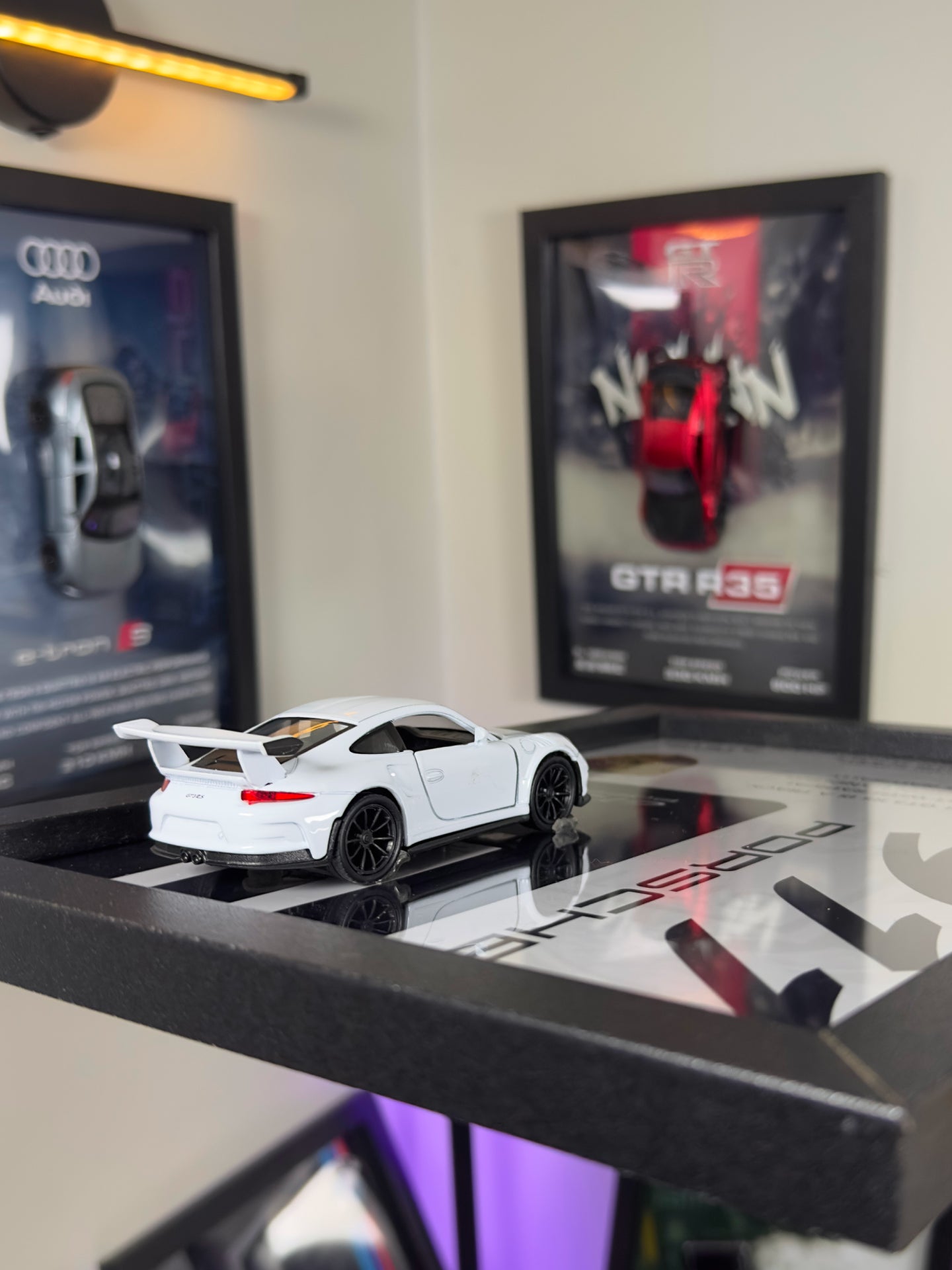 Porsche 911 GT3 RS Beyaz Araba Tablosu