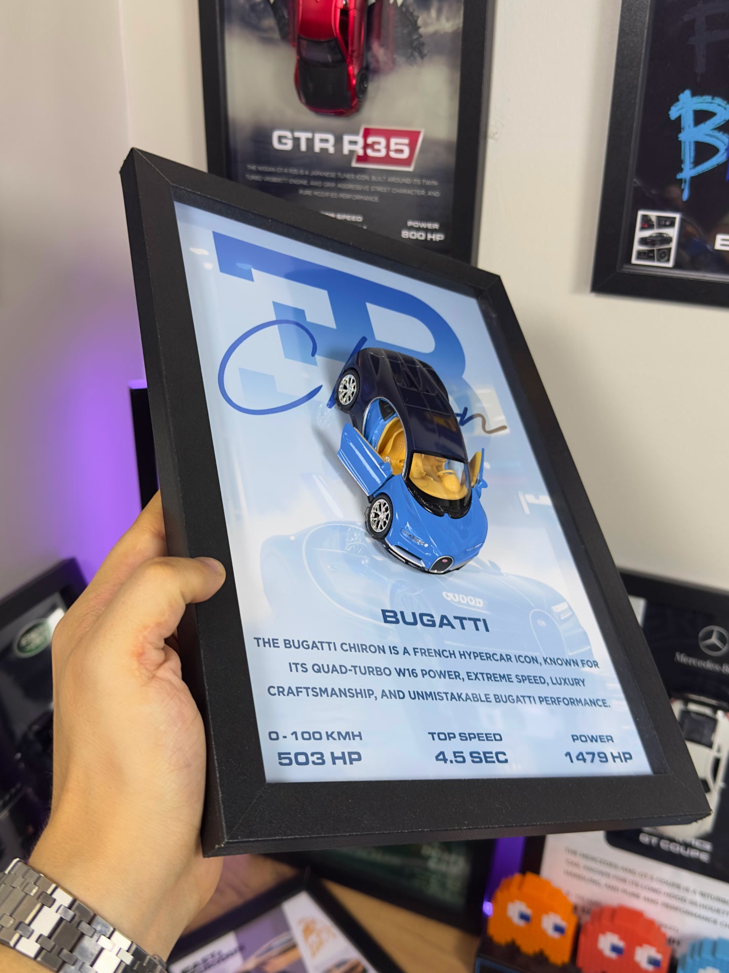 Bugatti Chiron Mavi Araba Tablosu - Tasarım 1