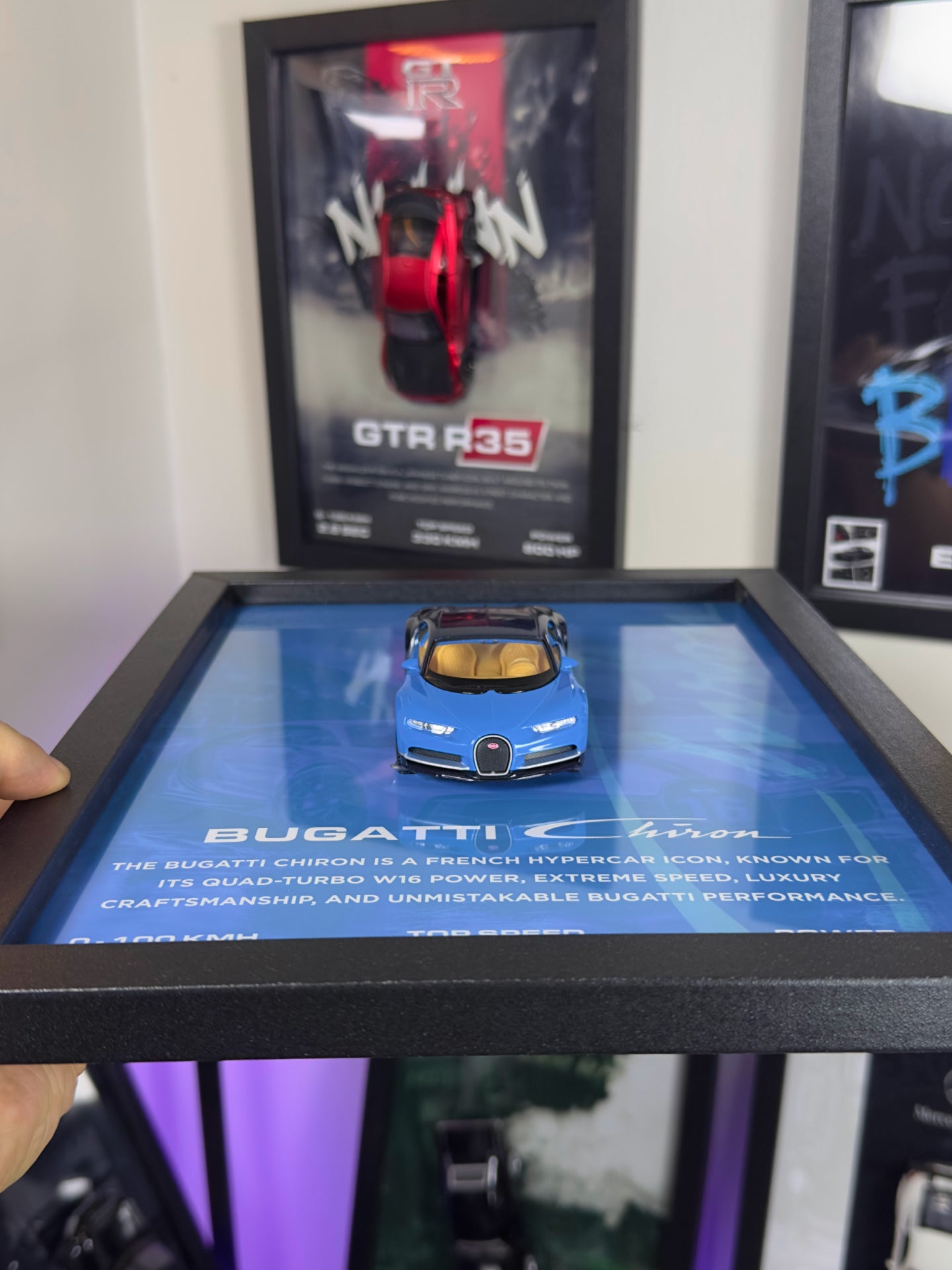 Bugatti Chiron Mavi Araba Tablosu - Tasarım 2