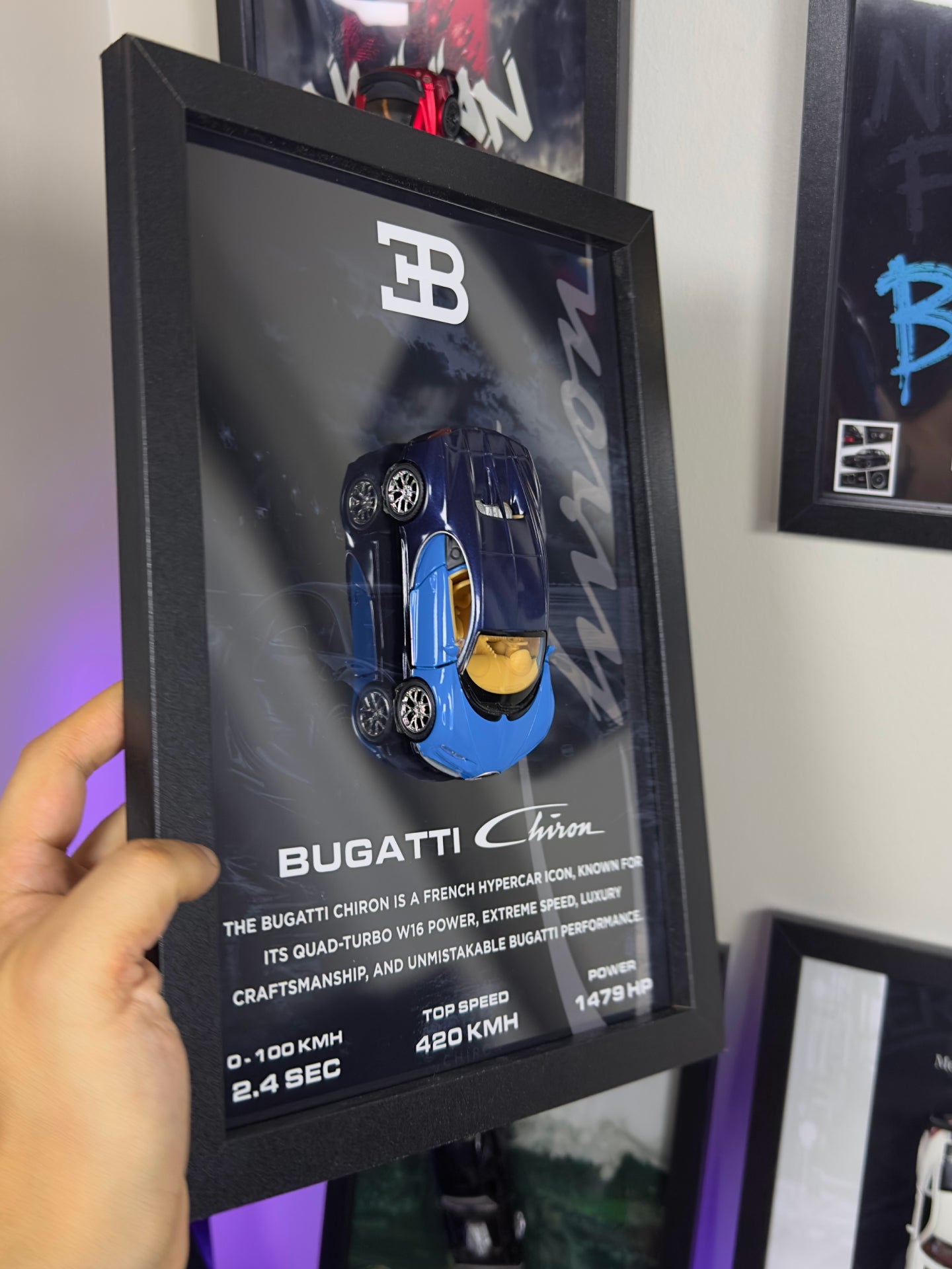 Bugatti Chiron Mavi Araba Tablosu - Tasarım 3
